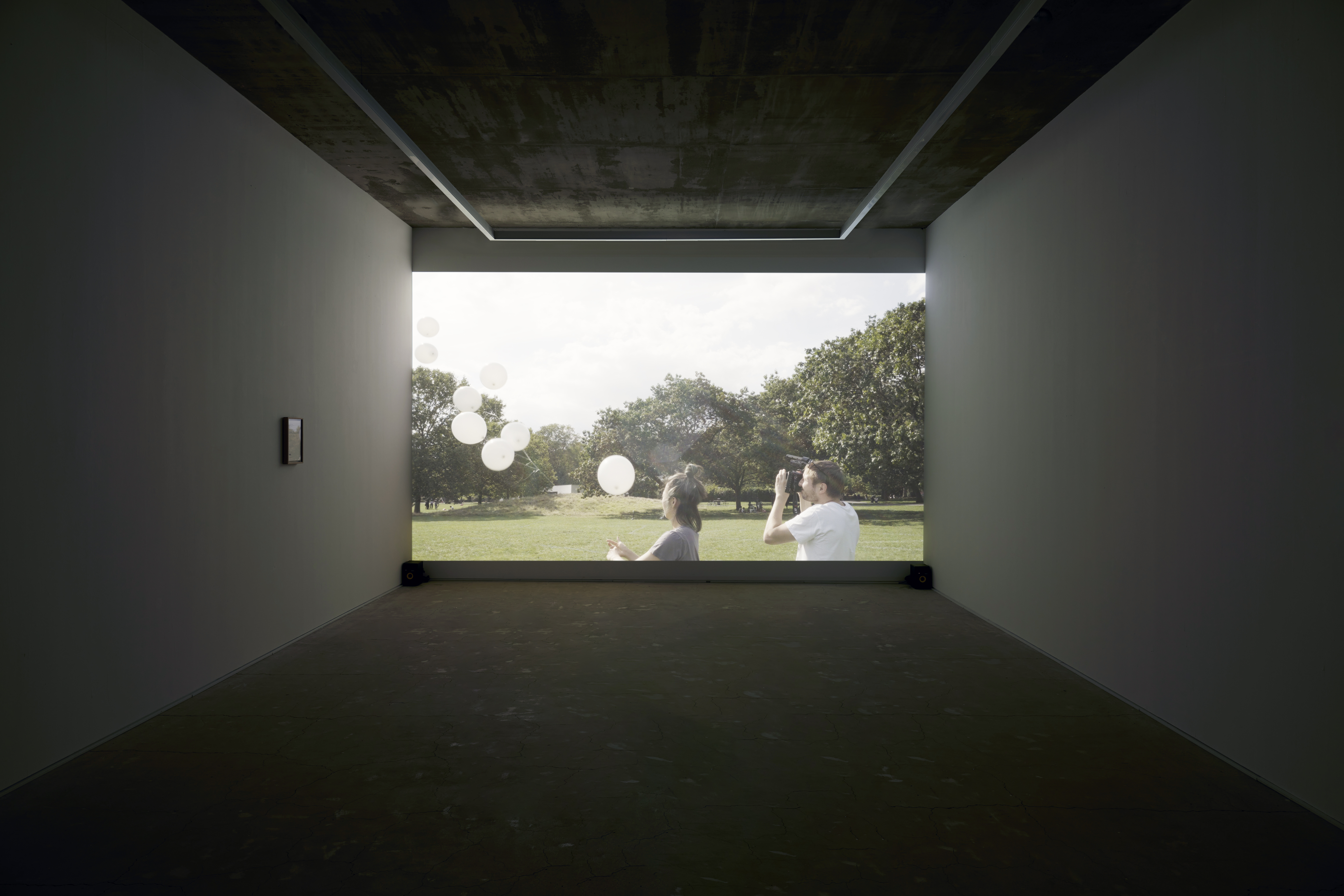 이미 새어버린 작품 한 장면